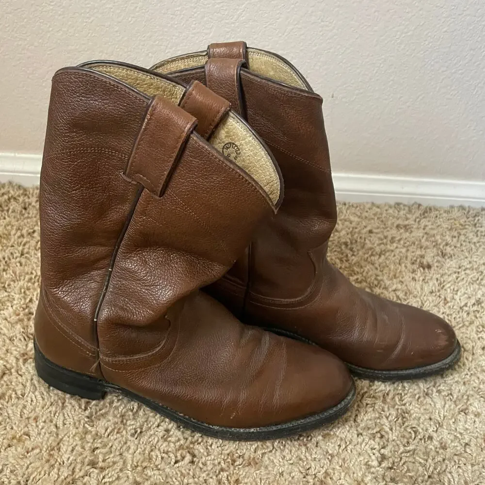 Justin Boots brown classic